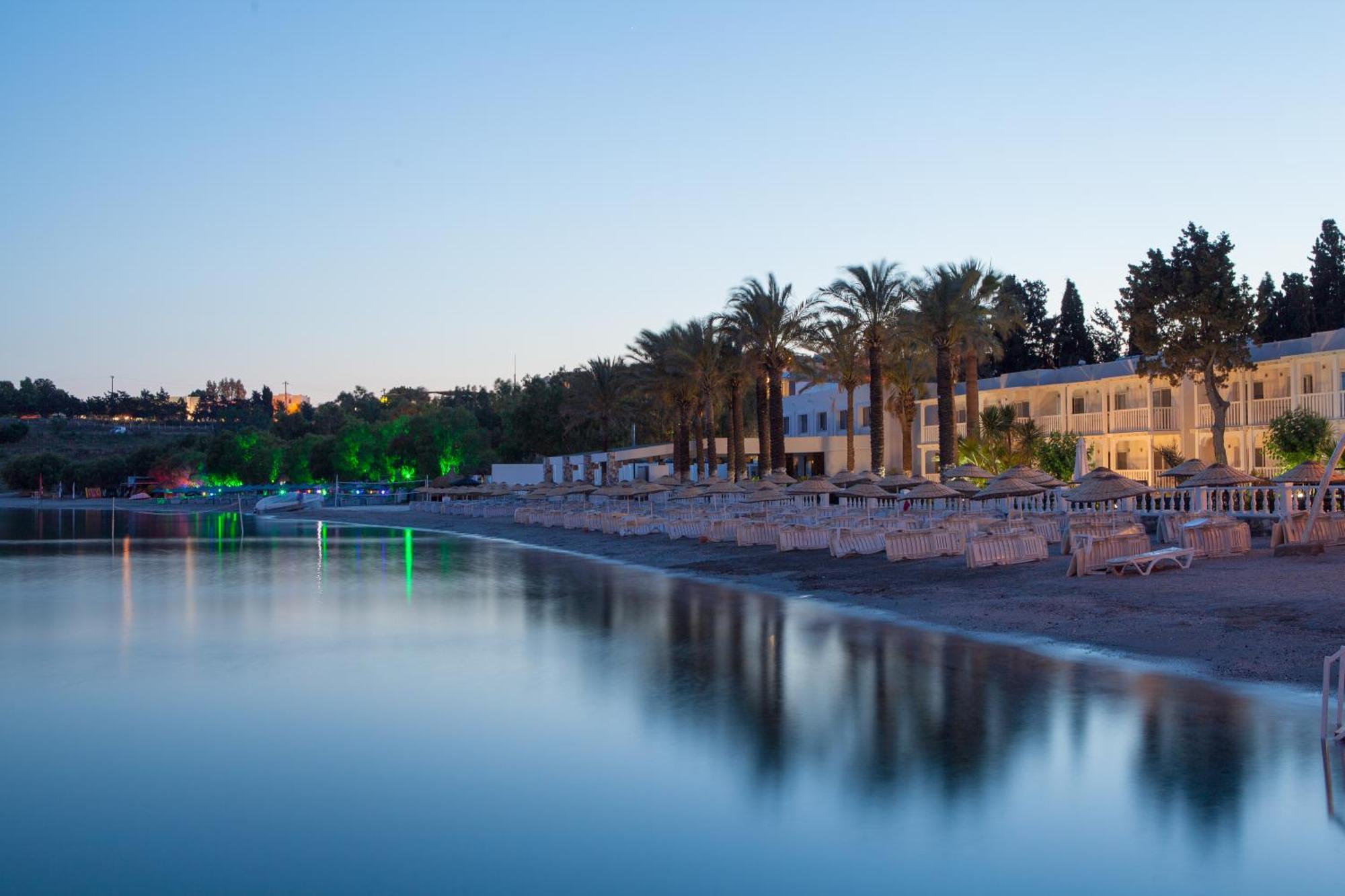 Ladonia Hotels Mio Mare Akyarlar Exterior foto