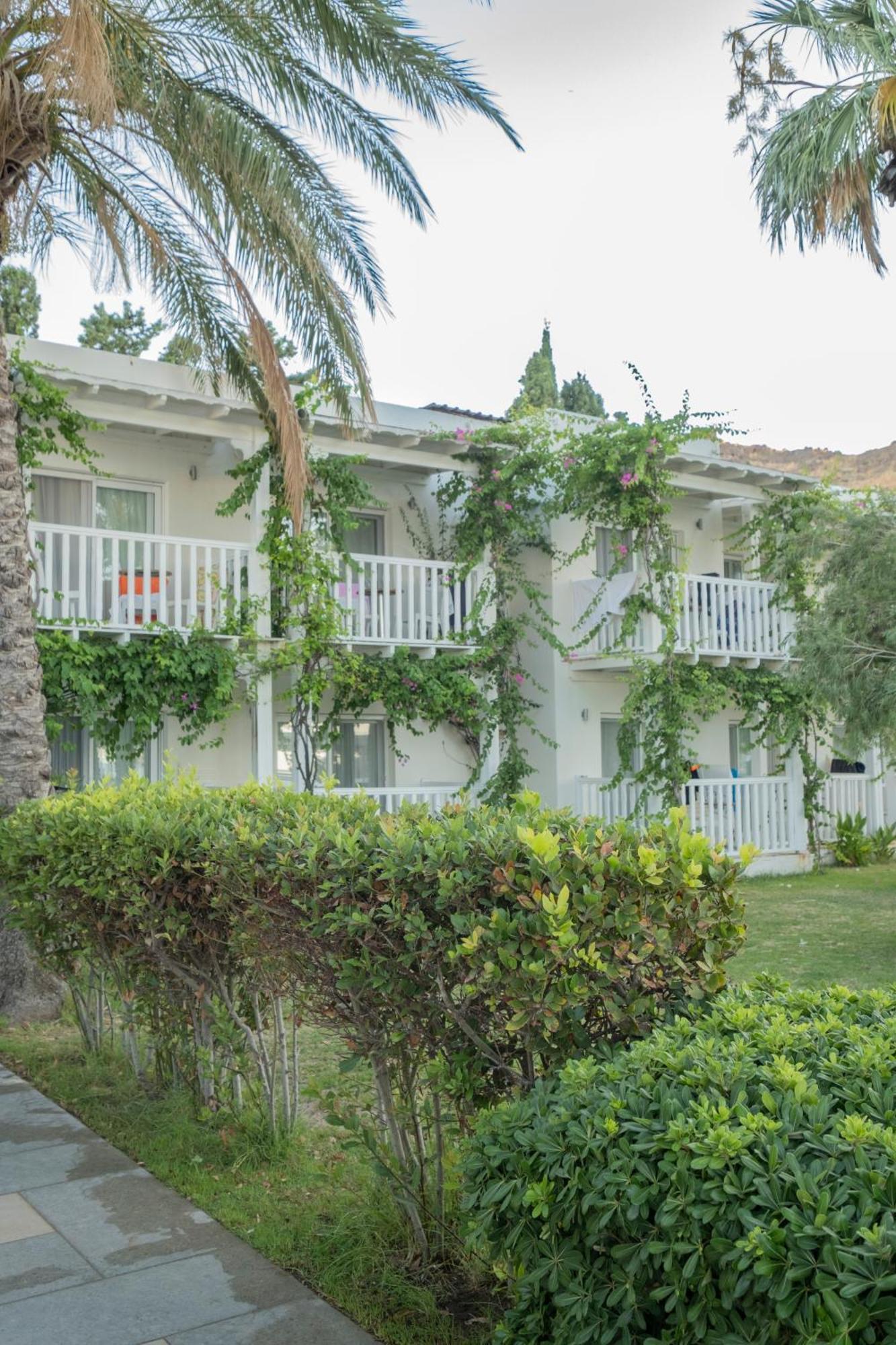 Ladonia Hotels Mio Mare Akyarlar Exterior foto