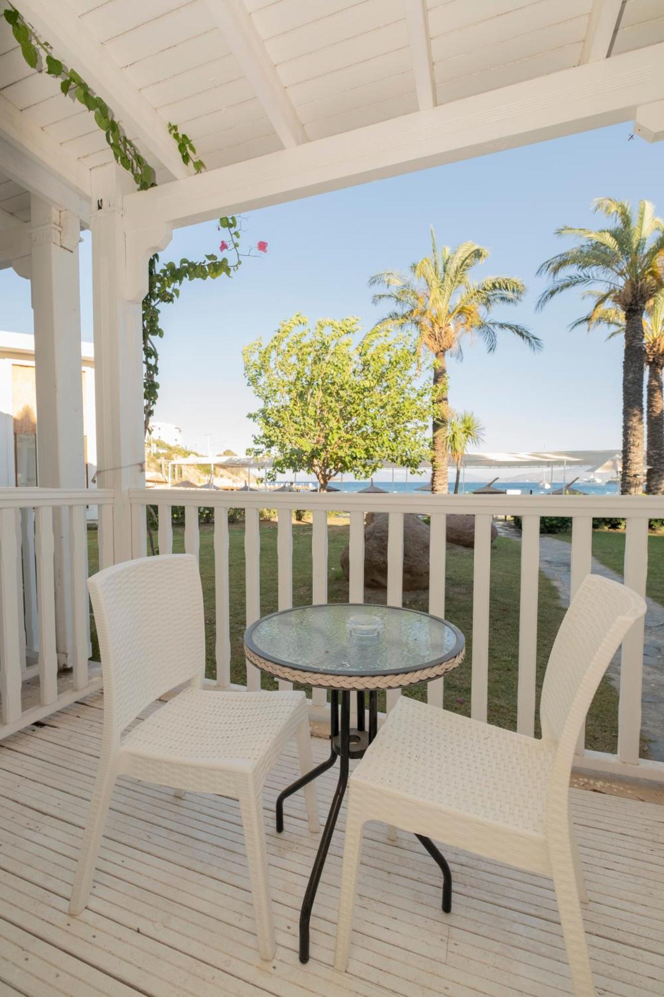 Ladonia Hotels Mio Mare Akyarlar Exterior foto